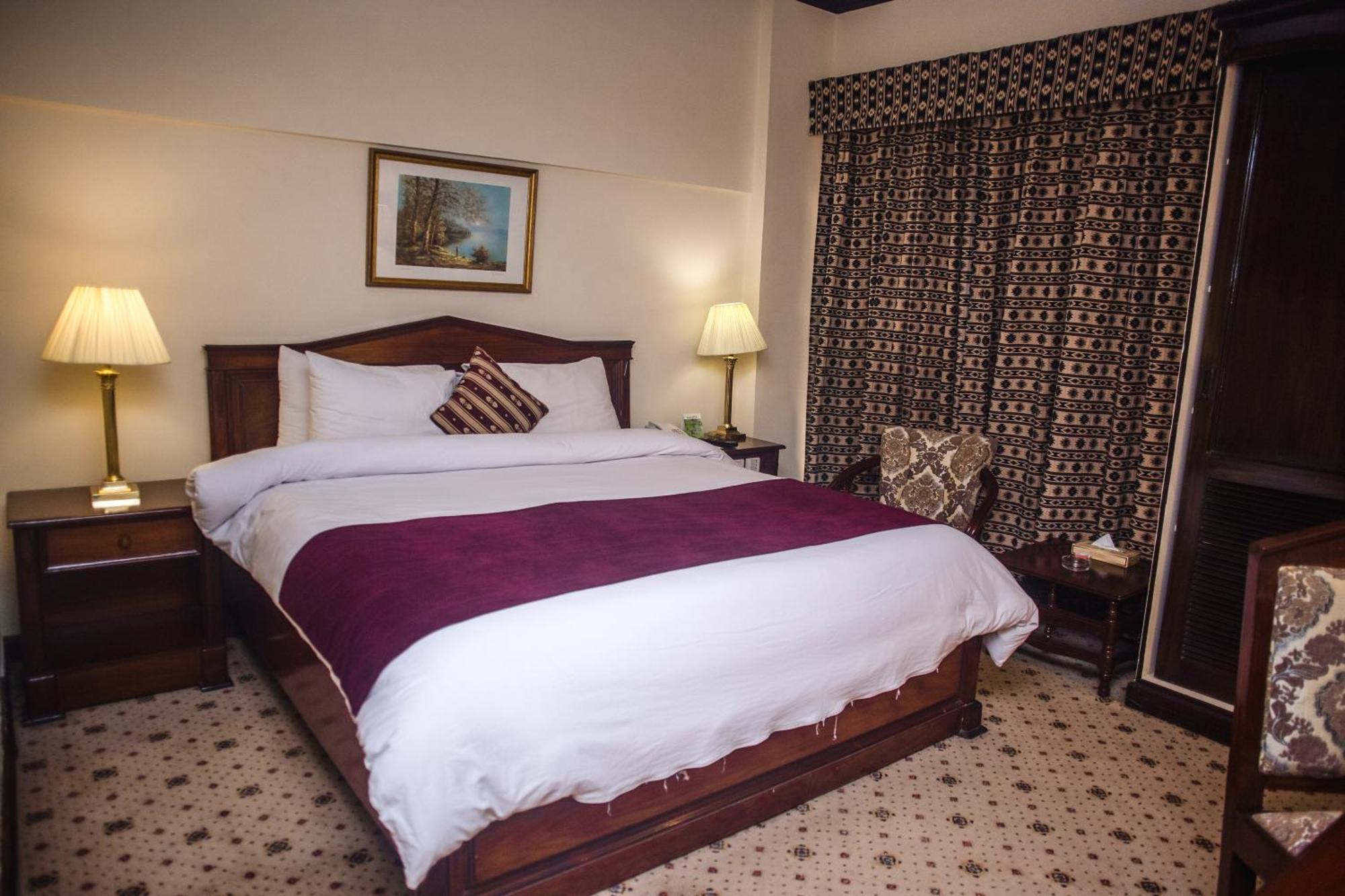 Hotel Mehran Karachi Buitenkant foto