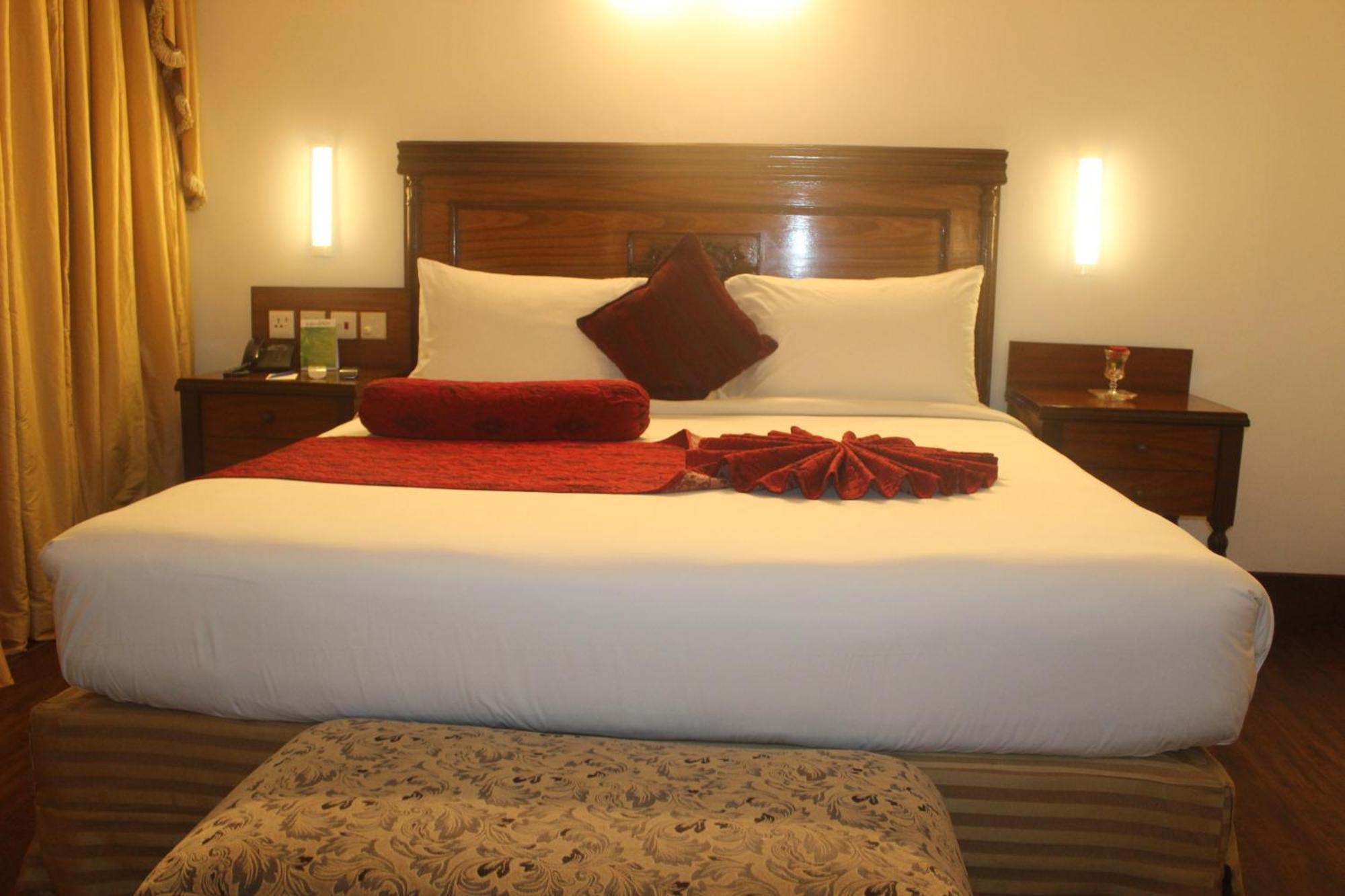Hotel Mehran Karachi Buitenkant foto