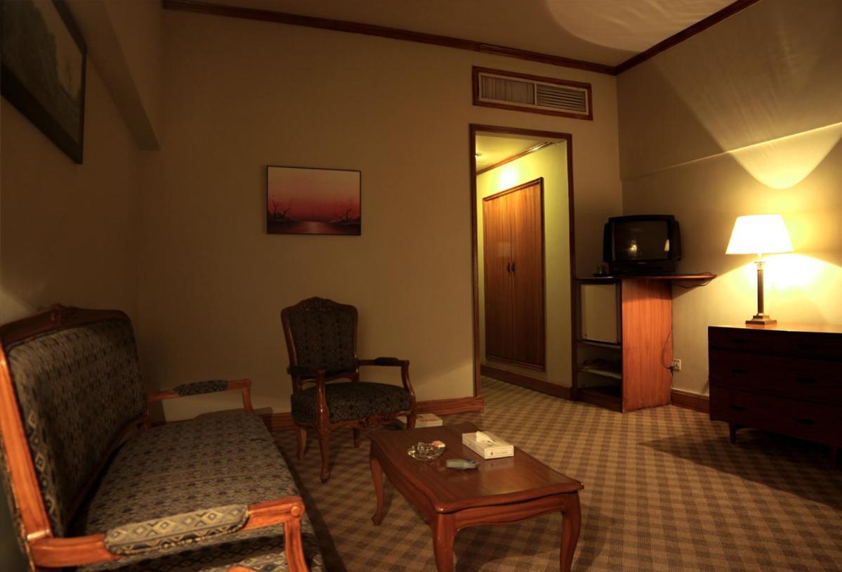 Hotel Mehran Karachi Buitenkant foto