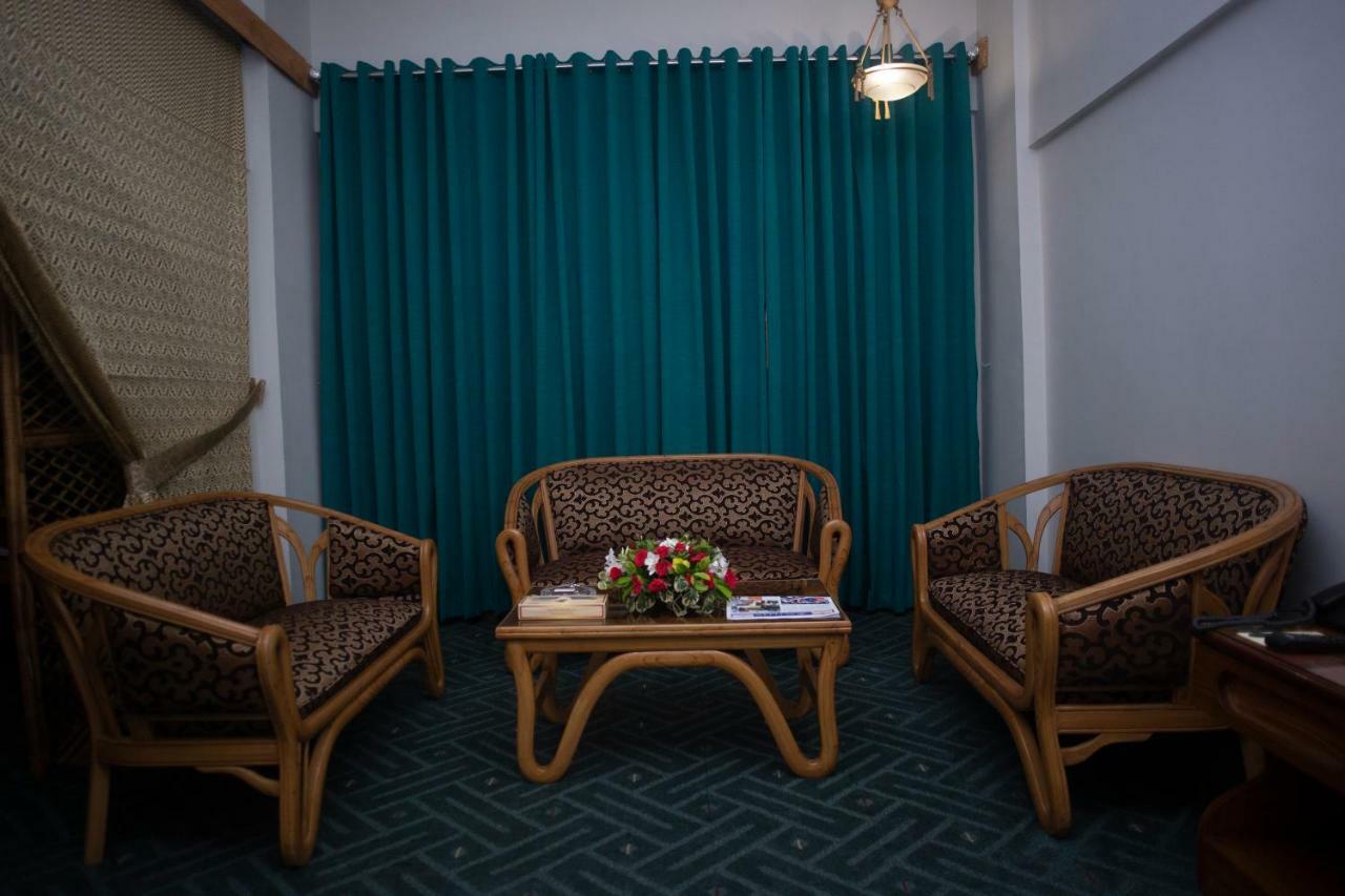 Hotel Mehran Karachi Buitenkant foto