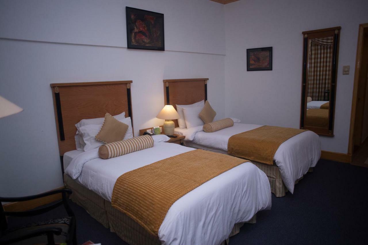 Hotel Mehran Karachi Buitenkant foto